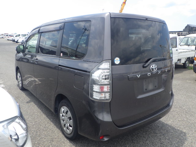 2012 Toyota Voxy